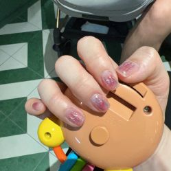 -米小兔美甲美睫