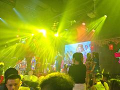 -喜鹊音乐酒馆(西街店)