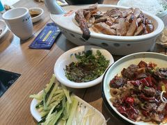 -龙聚德北京烤鸭(沙坪坝华宇A馆店)