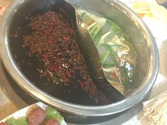 -朱氏胖子烂火锅(洪崖洞店)