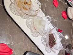 -海派悦庭·海胆烧麦·新融合菜(凯德广场店)