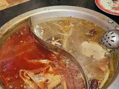 -沸炉重庆老火锅(军事博物馆店)