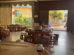-岩保农家乐