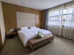 -上海怡沁园度假酒店