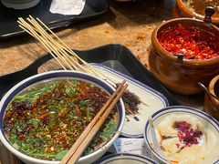 -云阿蛮云南生烫牛肉米线(奉贤路店)