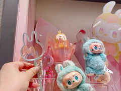 -泡泡玛特POPMART (北京超极合生汇店)
