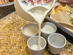 -阿山卓·野生菌火锅·纳西火塘烤肉