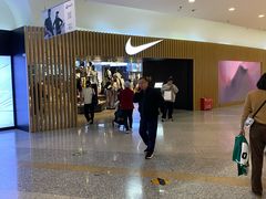 -NIKE品牌体验店(金源新燕莎店)