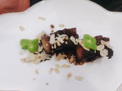 -香山湖渔家大院