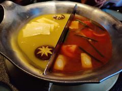 红颜花椒鸡锅-湊湊火锅·茶憩(和平大悦城店)