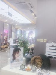 -藤野造型烫染·漂发