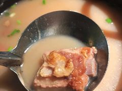 -小凤庭·地道湖北菜武昌鱼·藕汤(38年黄鹤楼店)
