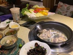 -润泽园椰子鸡(汇一城店)