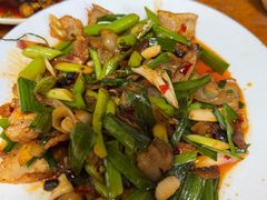-茅屋大酒店