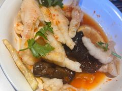 -鸣记脆皮烤鱼·海鲜烤鱼(三八广场店)