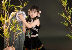 -米兰贝贝·高端儿童摄影旗舰店