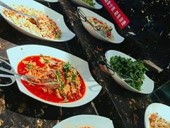 -佰烧海鲜烤肉火锅自助(世茂国际广场店)