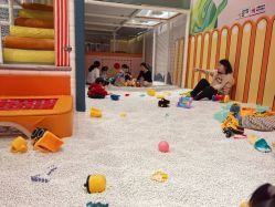 -LuckyStar幸运星家庭娱乐中心(东莞国贸店)