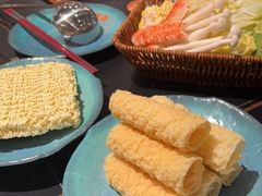 -老城鲜·小海鲜贝贝煲火锅(壹方城店)