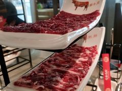 鲜牛肉-左庭右院鲜牛肉火锅(浦江欢乐颂店)