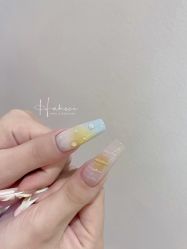 -花岐款式专研健康美甲沙龙