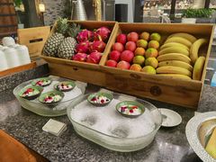 -廊桥咖啡厅·海鲜自助餐厅(成都世纪城天堂洲际大饭店)