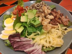 牛油果鸡肉沙拉-彼德西餐厅(凯德广场新南店)