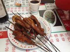 老钟家烤羊排-老钟家烤羊排·敦伊阁清真餐厅胡羊焖饼