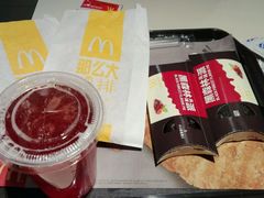 -麦当劳(友谊路得来速店)