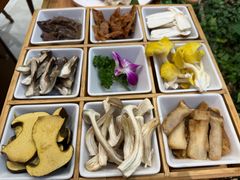 -大理董·董家小厨野生菌火锅(古城旗舰店)