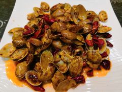 -扒虾小妹儿麻辣海鲜(宏图街店)