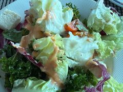-亚洲国际大酒店·云顶阁旋转自助餐厅