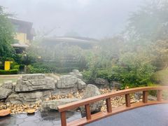 -大连金石滩绿发温泉假日酒店
