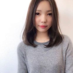 -变画·发型STUDIO