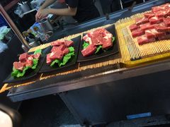 -六合夜市