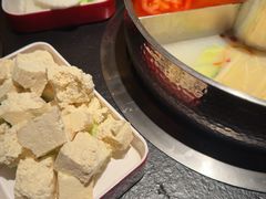 -晓宇重庆火锅(西安荟聚店)