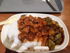 红烧茄子牛肉-都市快车(南五马路店)