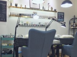 -甲舍美甲美睫艺术馆