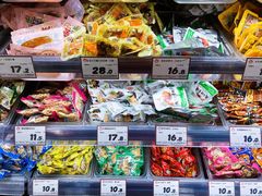 零售区-老婆大人(天一广场店)