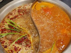 -沸炉重庆老火锅(军事博物馆店)