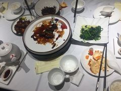 -尚一汤 广东炖汤(金桥国际店)