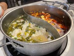 -德林酸菜鱼火锅(南丹店)