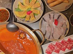 -小龙坎火锅(湖滨银泰in77店)