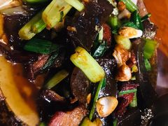 蕨耙腊肉-苗湘食府(十年店)