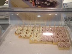 -花花卷卷·鲜食蛋糕(静安久光百货店)