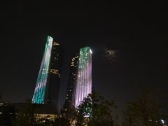 -南京眼步行桥