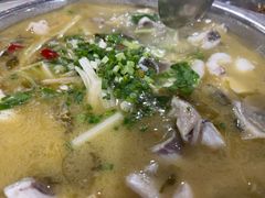 -廖哥泡椒兔(峨眉店)