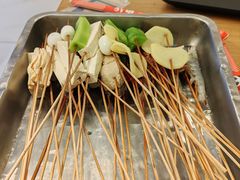 -牛串门串串香(东直门簋街总店)