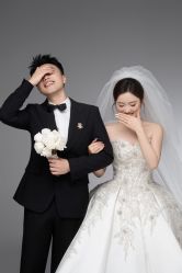 -雪中彩影婚纱摄影·微光艺术中心