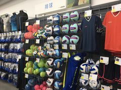 -迪卡侬(燕山店)